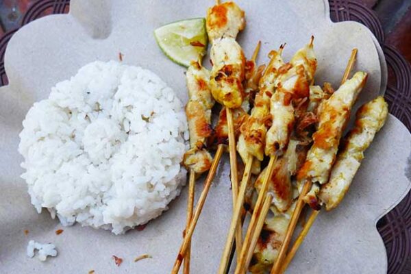 Cicipi-Sate-Taichan-Goreng-dengan-Aneka-Varian-Rasa-1
