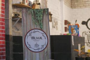 Dokumentasi (8) Dokumentasi (8)